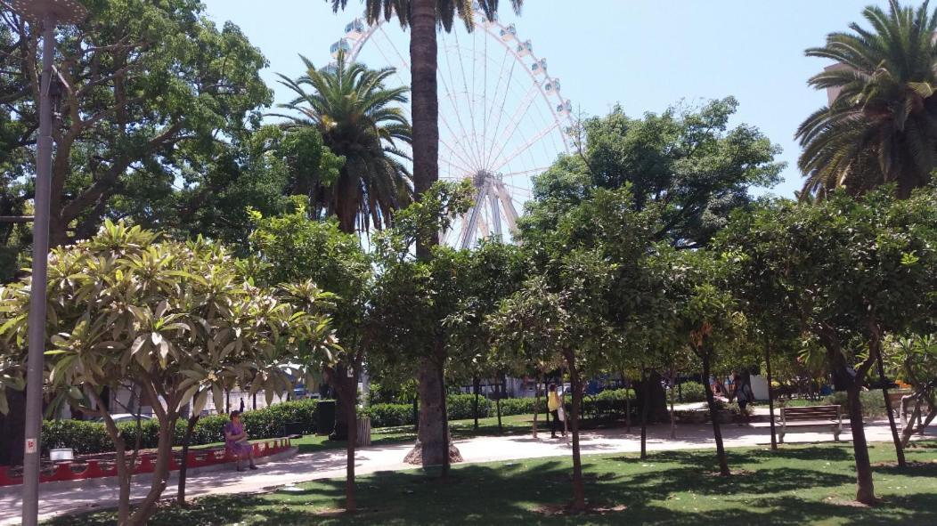Confortable Habitacion Centrica En Piso Privado Lejlighed Málaga Eksteriør billede