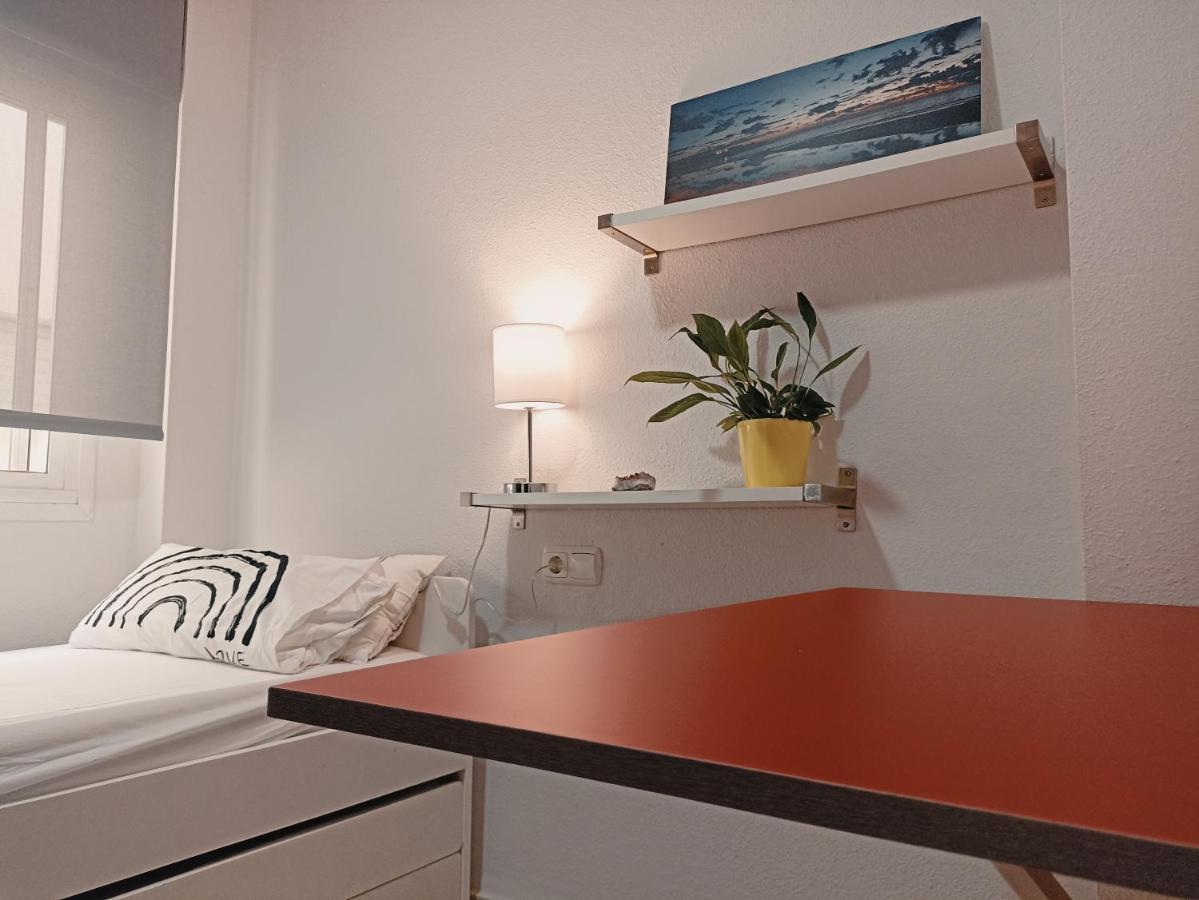 Confortable Habitacion Centrica En Piso Privado Lejlighed Málaga Eksteriør billede