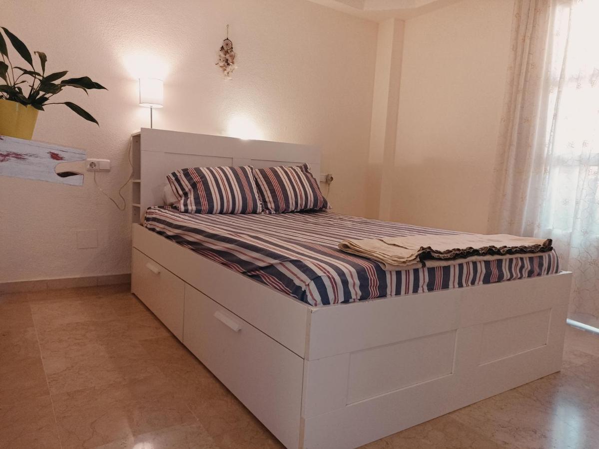 Confortable Habitacion Centrica En Piso Privado Lejlighed Málaga Eksteriør billede