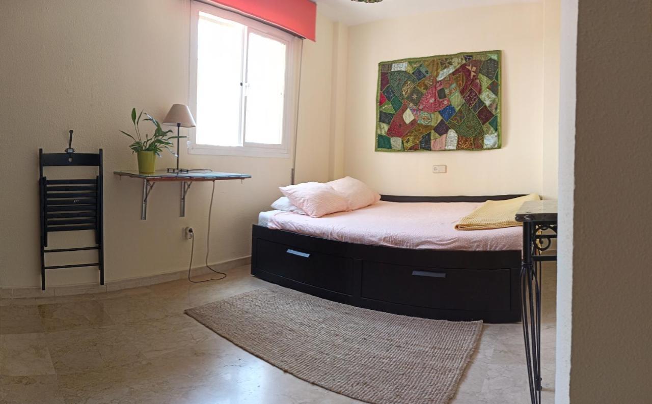 Confortable Habitacion Centrica En Piso Privado Lejlighed Málaga Eksteriør billede