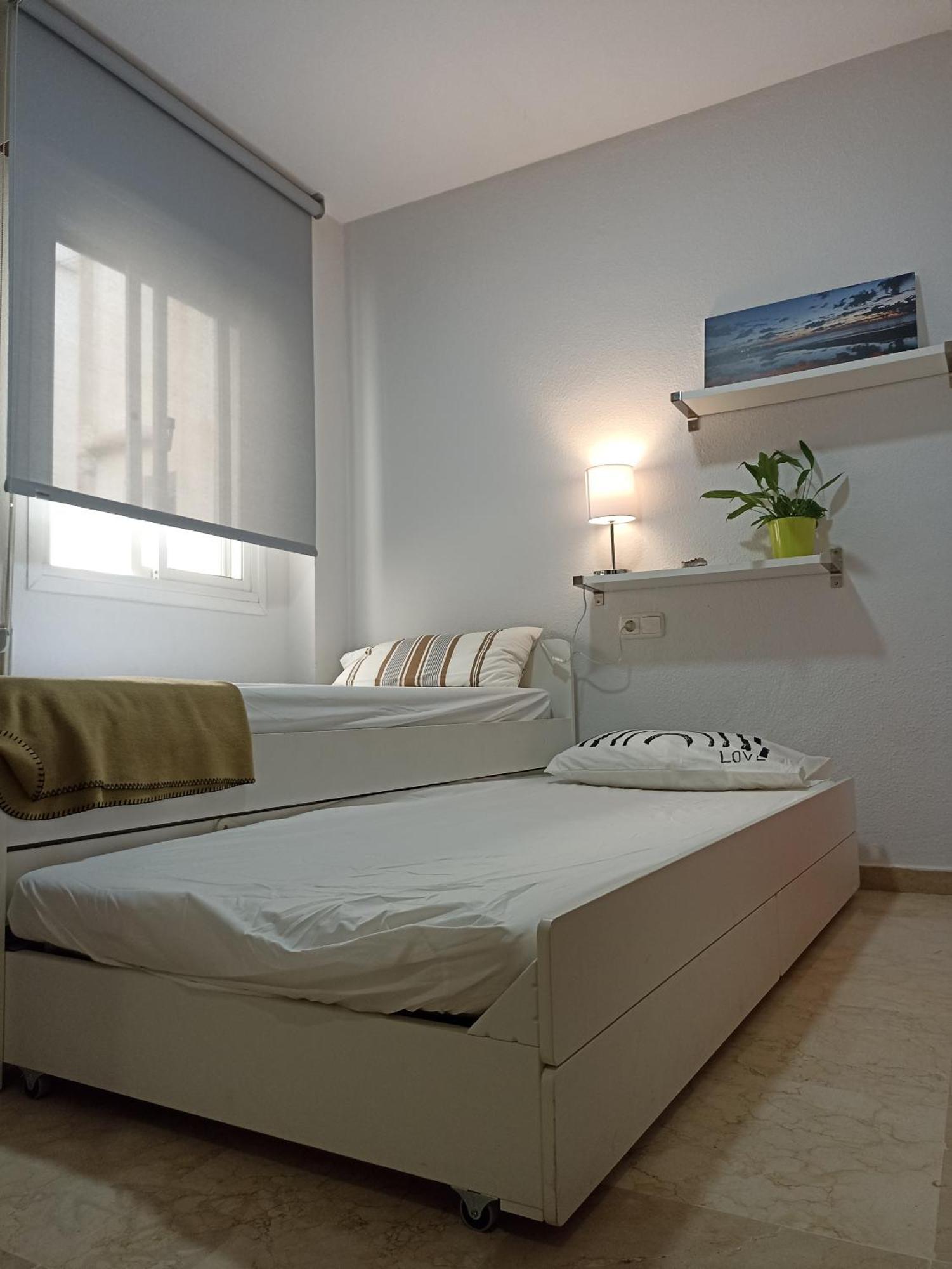 Confortable Habitacion Centrica En Piso Privado Lejlighed Málaga Eksteriør billede